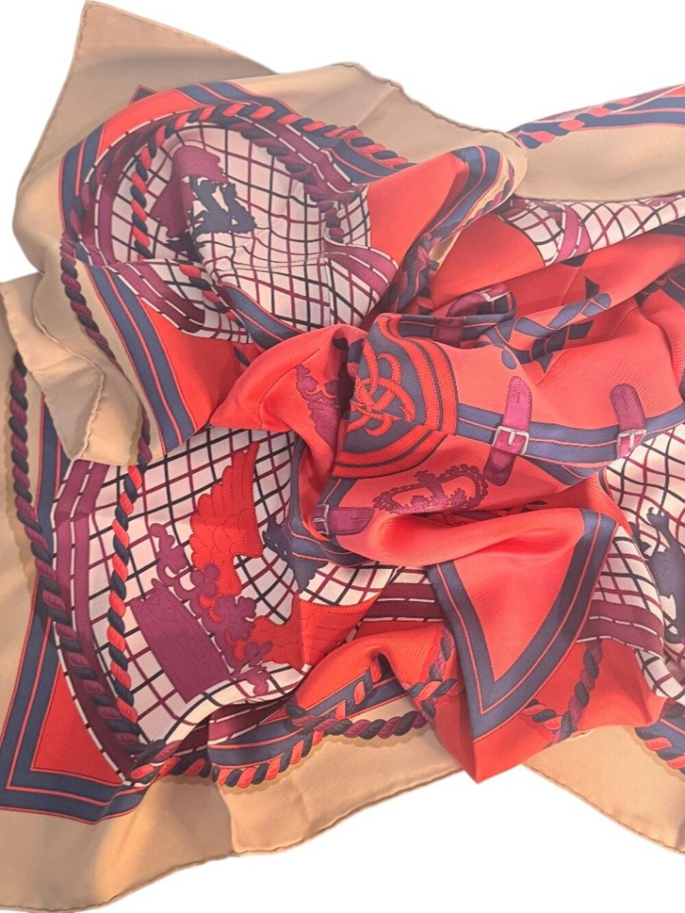 Auth HERMÈS Iconic Grand Tenue Silk Scarf, an Elizabeth II favorite design - Picture 7 of 10